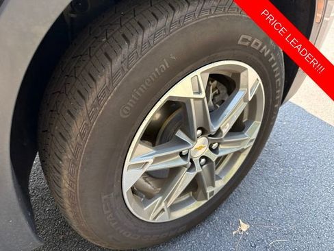 Used 2024 Chevrolet Blazer LT w/ Convenience Package FWD image 30