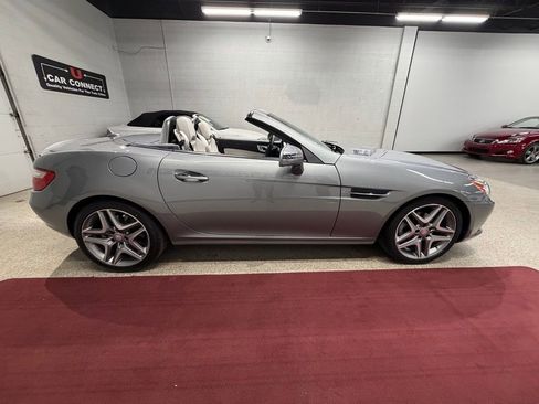 Used 2013 Mercedes-Benz SLK 250 image 13