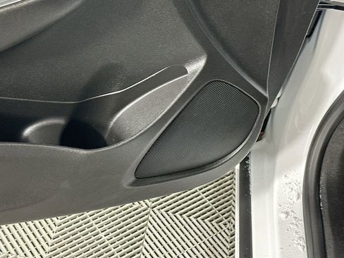 Used 2024 Chevrolet Malibu LT image 27