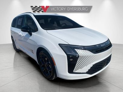 New 2027 Chrysler Pacifica Select