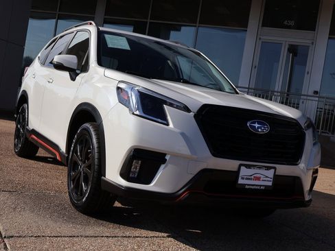 Used 2024 Subaru Forester Sport image 7