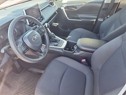 Used 2024 Toyota RAV4 LE image 10