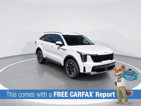 Used 2025 Kia Sorento S AWD/4WD image 2