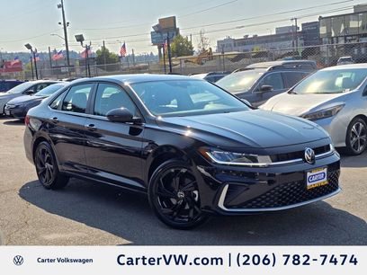 Certified 2025 Volkswagen Jetta SE