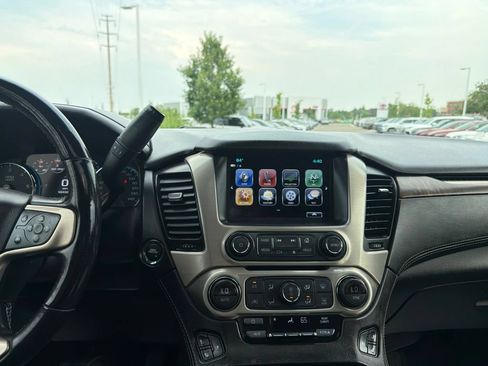 Used 2018 GMC Yukon Denali w/ Denali Ultimate Package AWD/4WD image 30
