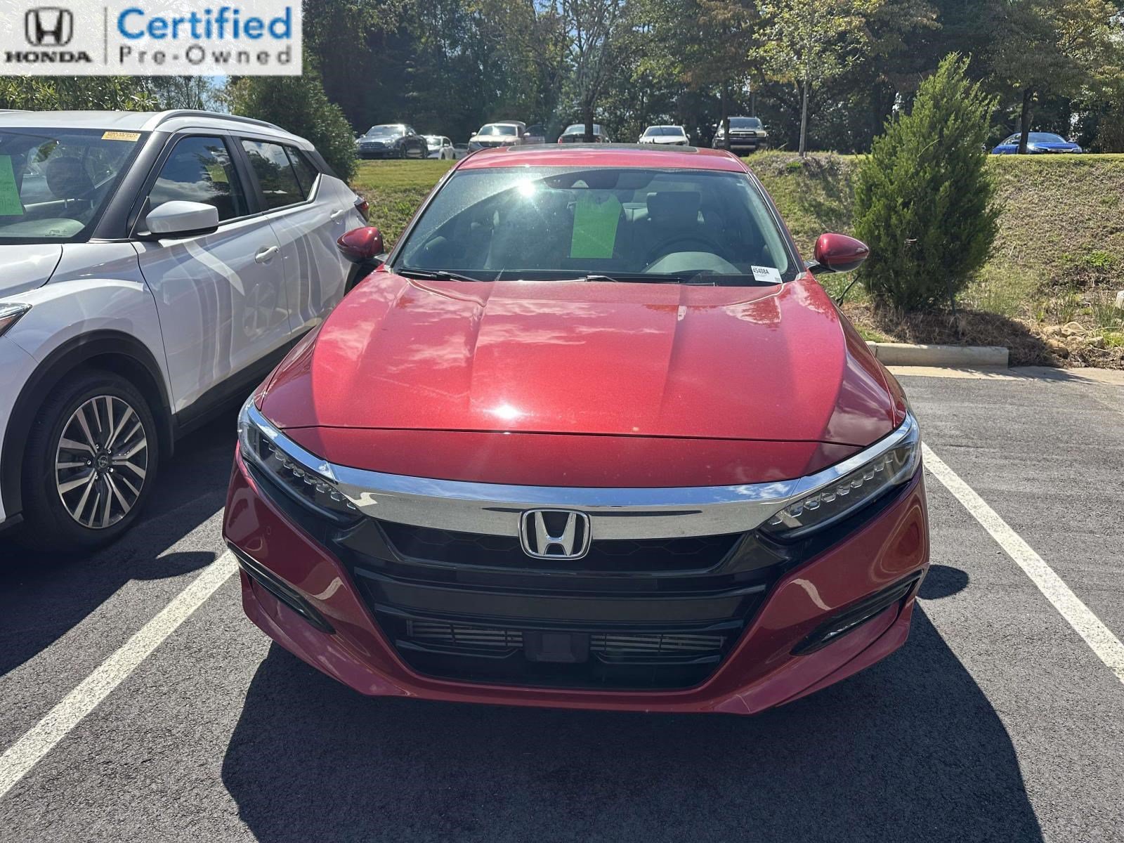 Certified 2018 Honda Accord Touring image 2