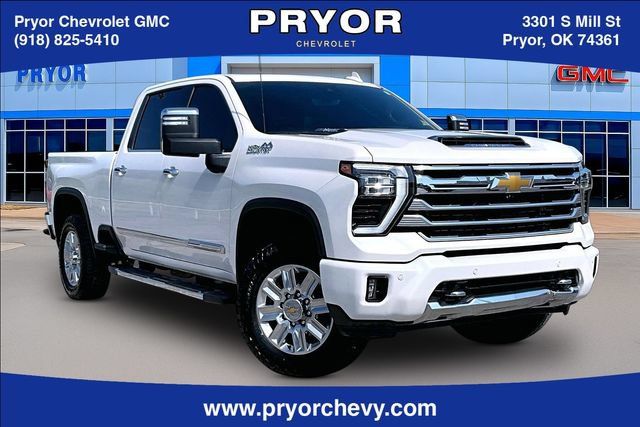 Used 2024 Chevrolet Silverado 2500 High Country w/ High Country Premium Package AWD/4WD image 1