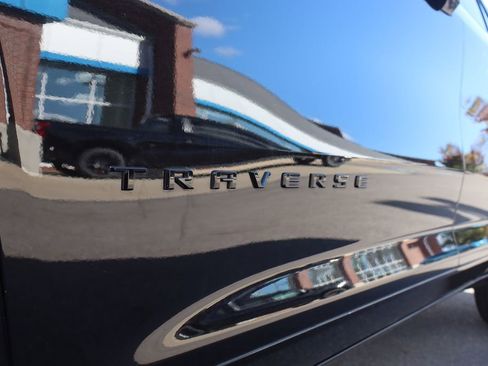 Used 2024 Chevrolet Traverse RS w/ LPO, Floor Liner Package image 9