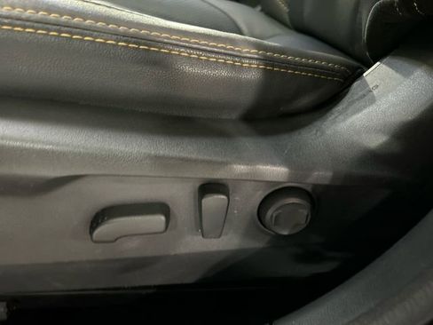 Used 2022 Subaru Outback Wilderness AWD/4WD image 11