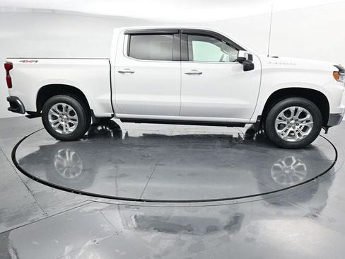 Used 2024 Chevrolet Silverado 1500 LTZ w/ LTZ Convenience Package II AWD/4WD image 12