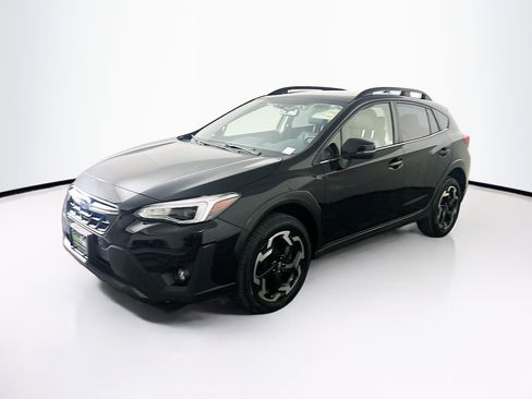 Used 2023 Subaru Crosstrek 2.5i Limited image 3