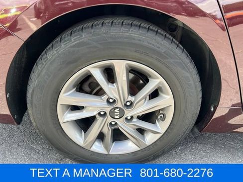 Used 2020 Kia Optima LX FWD image 6