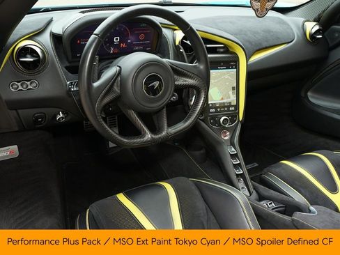 Used 2022 McLaren 720S Spider image 15