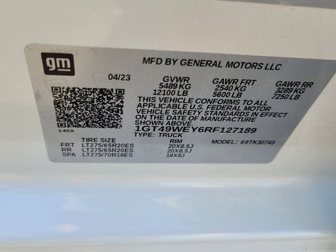 Used 2024 GMC Sierra 3500 Denali w/ Denali Reserve Package image 19