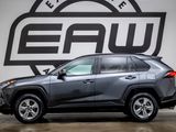 Used 2020 Toyota RAV4 XLE image 5