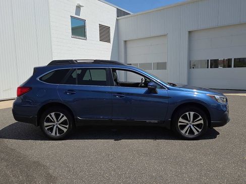 Used 2019 Subaru Outback 2.5i Limited image 7