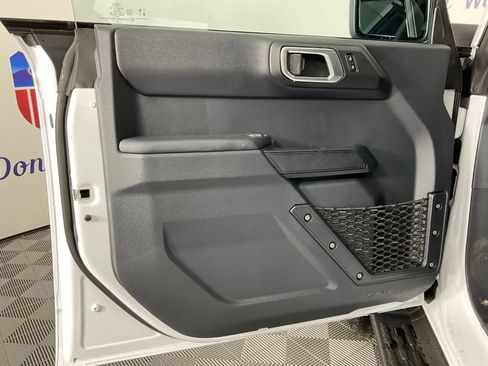 New 2026 Ford Bronco Outer Banks w/ Sasquatch Package AWD/4WD image 12