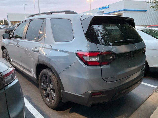 Used 2026 Honda Pilot Sport image 8
