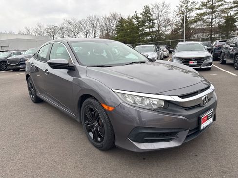 Used 2018 Honda Civic LX image 3