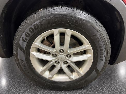 Used 2015 Kia Sorento LX AWD/4WD image 26
