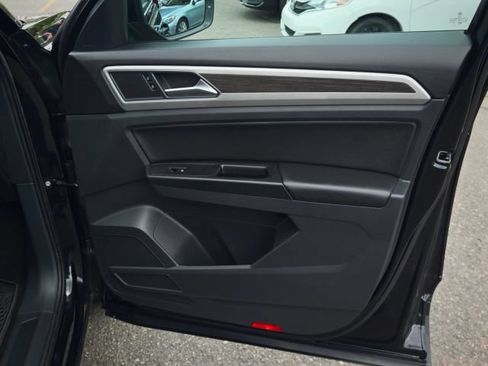 Used 2019 Volkswagen Atlas SE AWD/4WD image 28