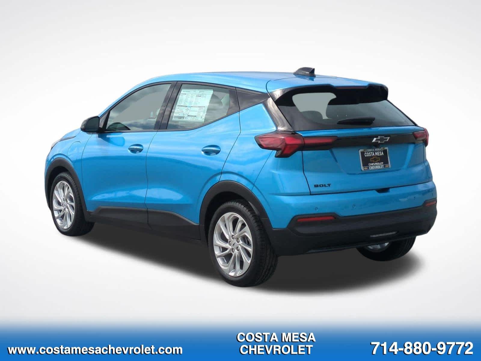 New 2027 Chevrolet Bolt LT w/ Comfort Package FWD image 7