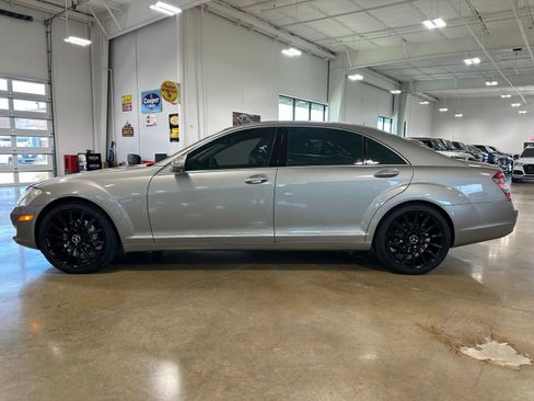 Used 2007 Mercedes-Benz S 550 image 5