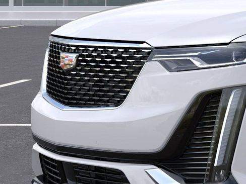 New 2025 Cadillac XT6 Premium Luxury w/ Technology Package AWD/4WD image 13
