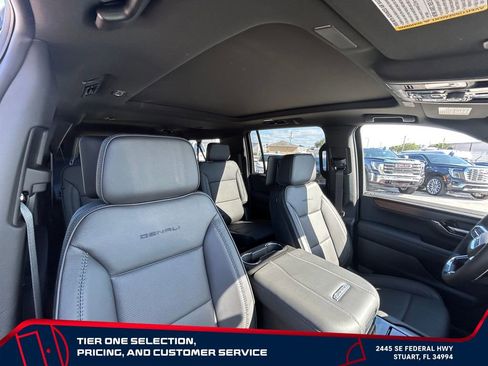 New 2026 GMC Yukon XL Denali w/ Denali Reserve Package AWD/4WD image 15
