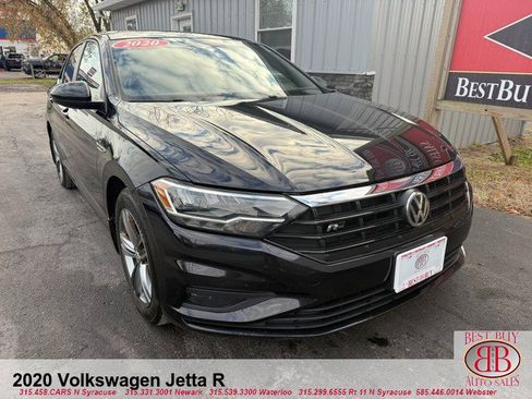 Used 2020 Volkswagen Jetta R-Line w/ R-Line Cold Weather Package image 1