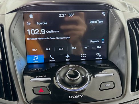 Used 2017 Ford Escape Titanium image 17