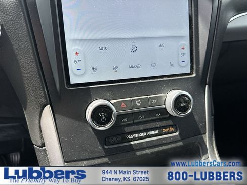 Used 2021 Ford Edge SEL w/ Convenience Package AWD/4WD image 18