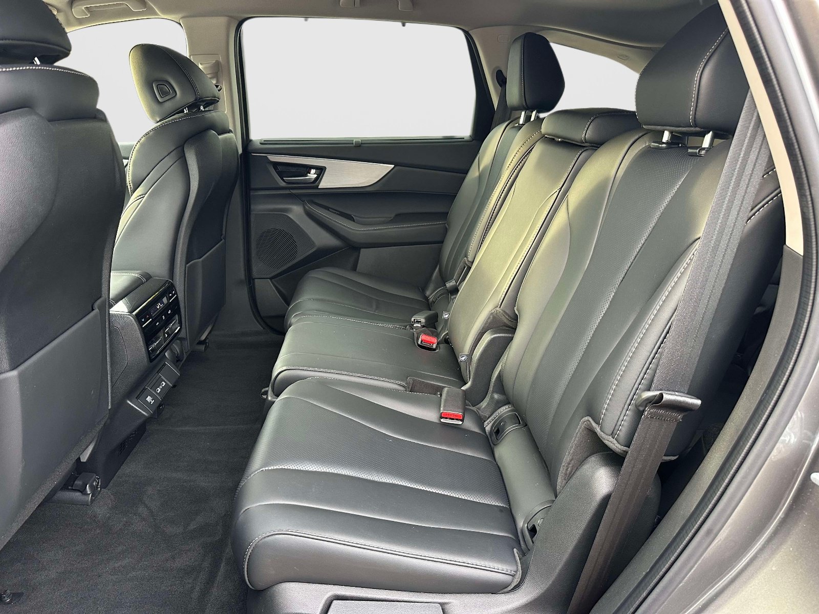 Used 2024 Acura MDX w/ Technology Package AWD/4WD image 14