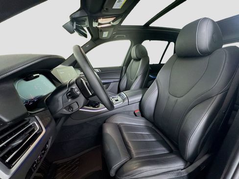 Used 2022 BMW X5 xDrive40i image 10