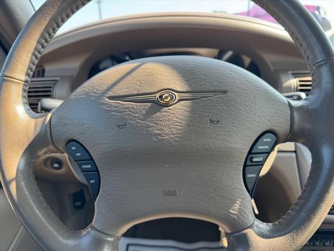 Used 2004 Chrysler Sebring LXi FWD image 15