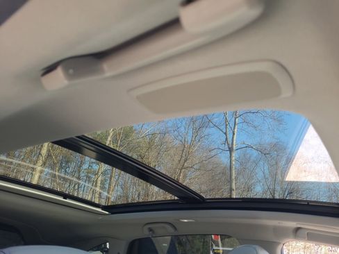 Used 2021 Acura RDX w/ Technology Package image 21