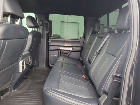 Used 2022 Ford F250 Lariat w/ Lariat Ultimate Package image 11