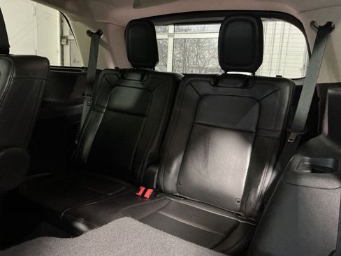 Used 2023 Lincoln Aviator Reserve image 33