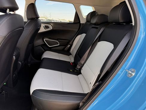 Used 2023 Kia Soul GT-Line image 28