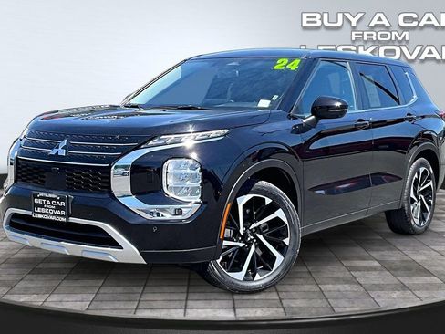 Used 2024 Mitsubishi Outlander SE AWD/4WD image 12