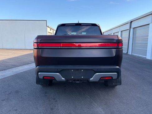 Used 2022 Rivian R1T Launch Edition image 4