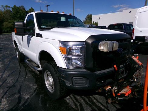 Used 2012 Ford F250 XL w/ PWR Equipment Group AWD/4WD image 2