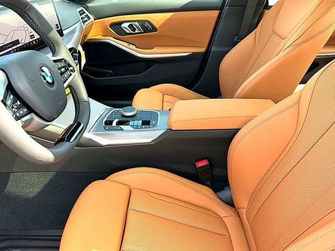 New 2026 BMW 330i Sedan w/ Premium Package RWD image 41