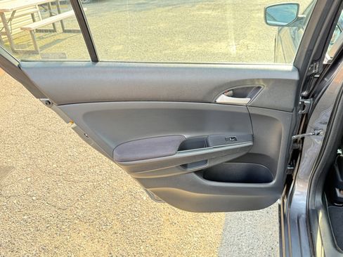 Used 2012 Honda Accord LX image 28