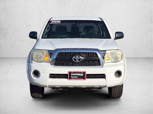 Used 2011 Toyota Tacoma 2WD Double Cab image 2