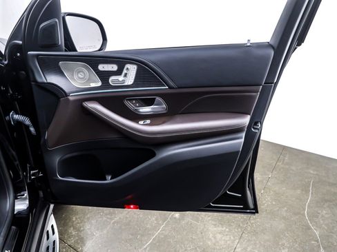 Used 2022 Mercedes-Benz GLE 450 4MATIC w/ AMG Line Exterior image 24