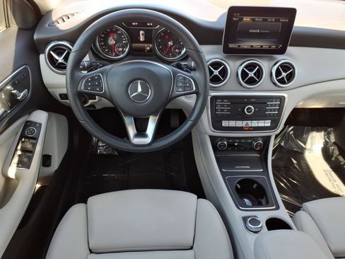 Used 2020 Mercedes-Benz GLA 250 image 24