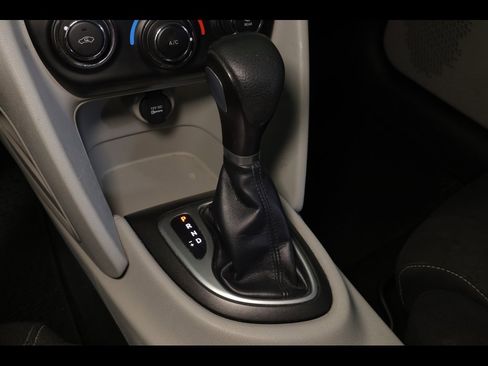 Used 2013 Dodge Dart SXT image 18