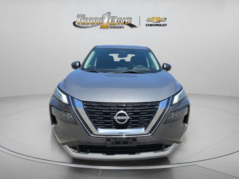 Used 2023 Nissan Rogue S AWD/4WD image 2