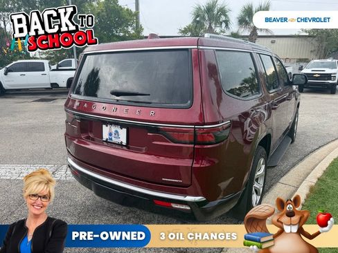 Used 2022 Jeep Wagoneer Series II w/ Convenience Group I RWD image 4